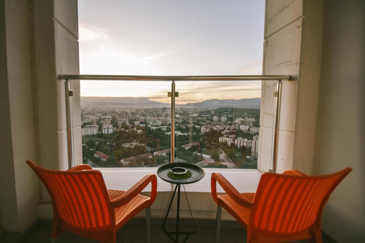 Sky Deluxe 2 Fitness & Spa Скопье Экстерьер фото