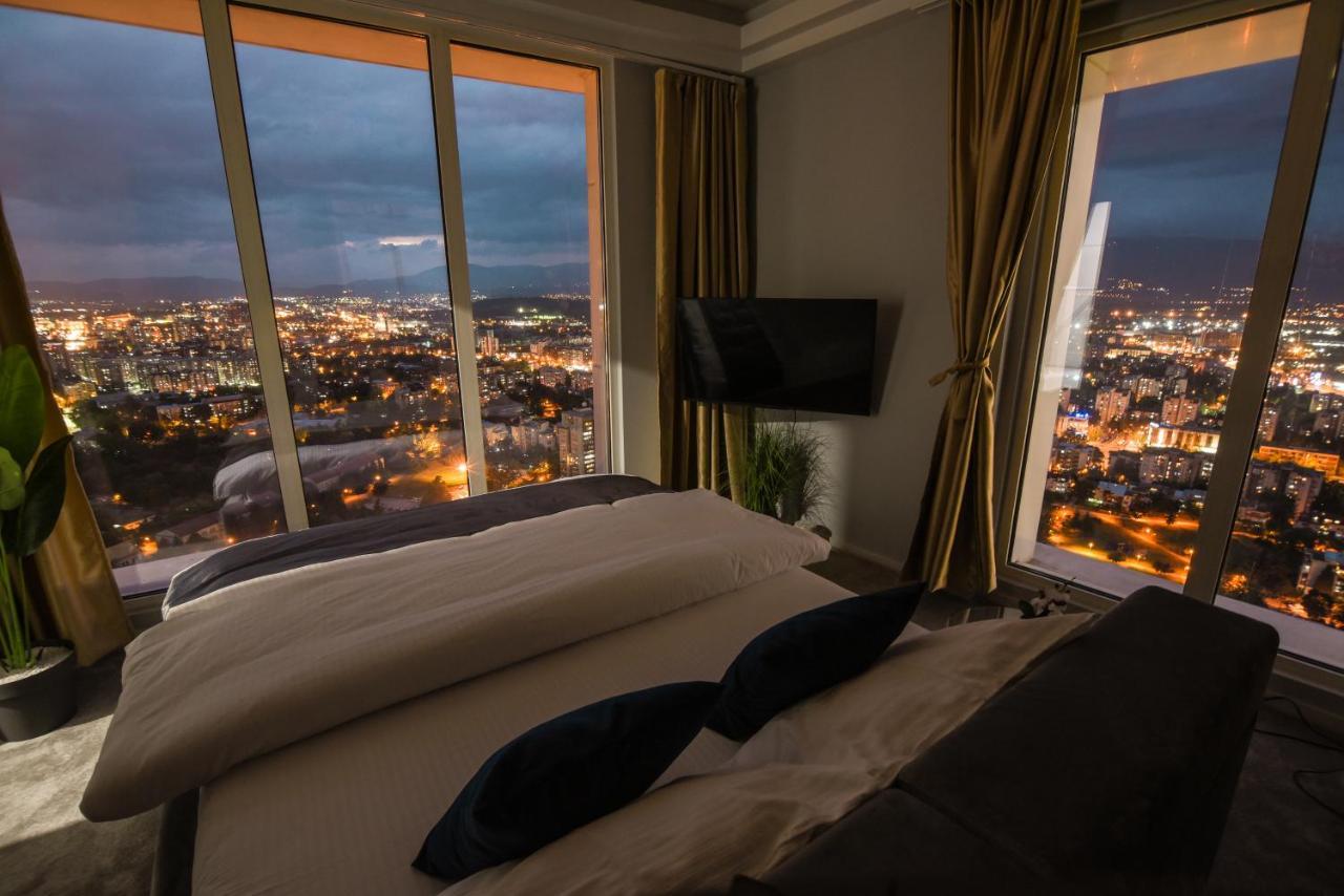 Sky Deluxe 2 Fitness & Spa Скопье Экстерьер фото